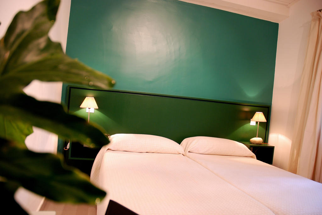 Hostal El Cardenillo Madrigal de la Vera Εξωτερικό φωτογραφία