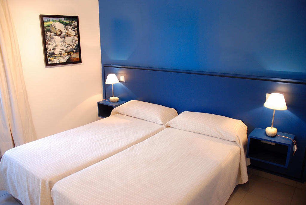 Hostal El Cardenillo Madrigal de la Vera Δωμάτιο φωτογραφία