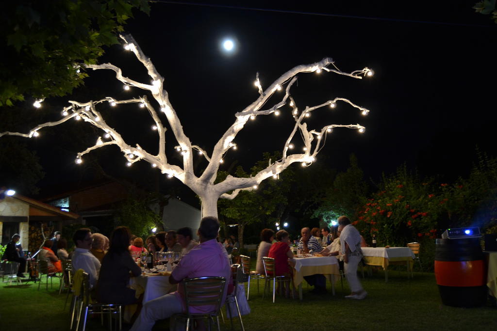 Hostal El Cardenillo Madrigal de la Vera Εξωτερικό φωτογραφία